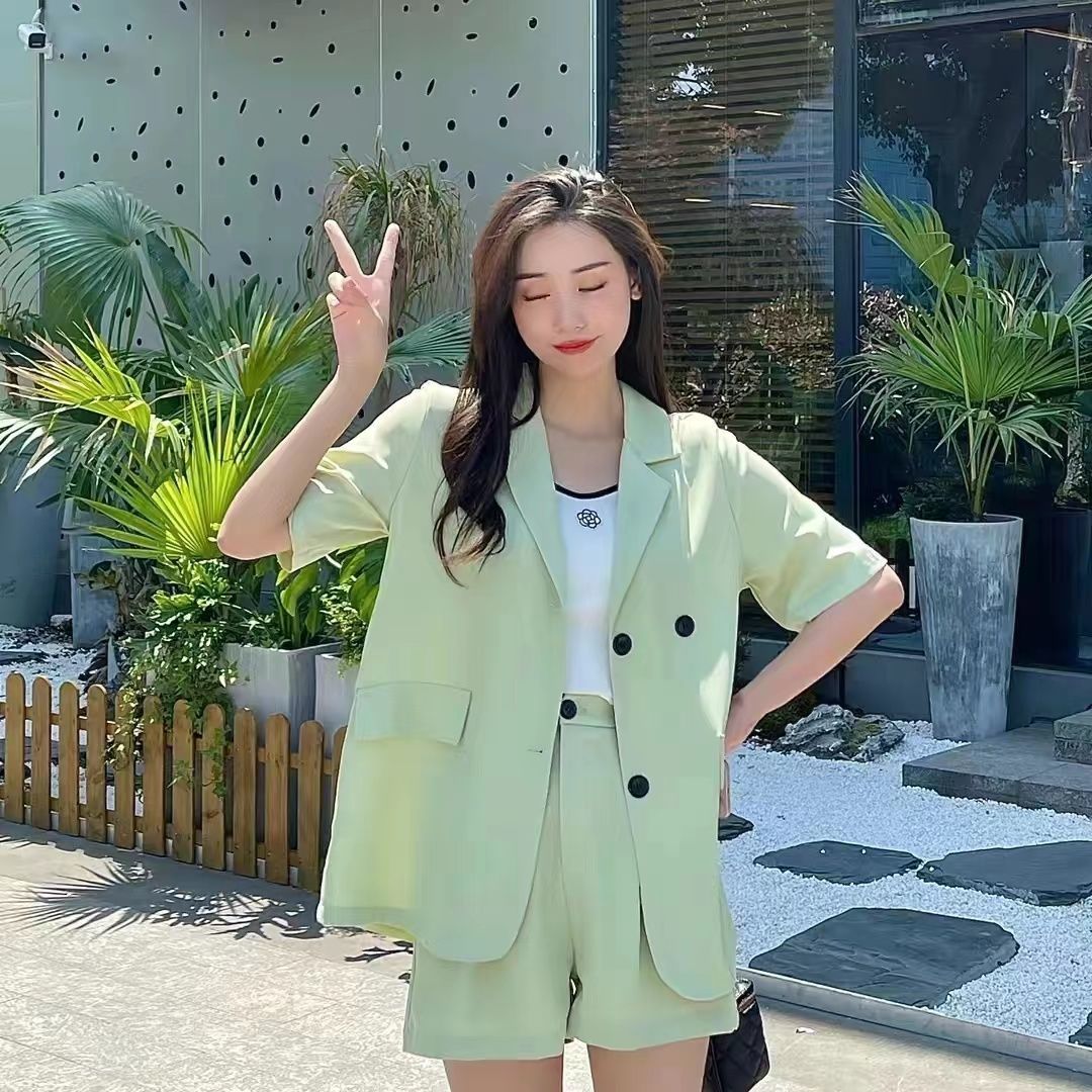 Sweet and spicy fried street suit women's summer  small fresh age-reducing suit jacket shorts three-piece suit